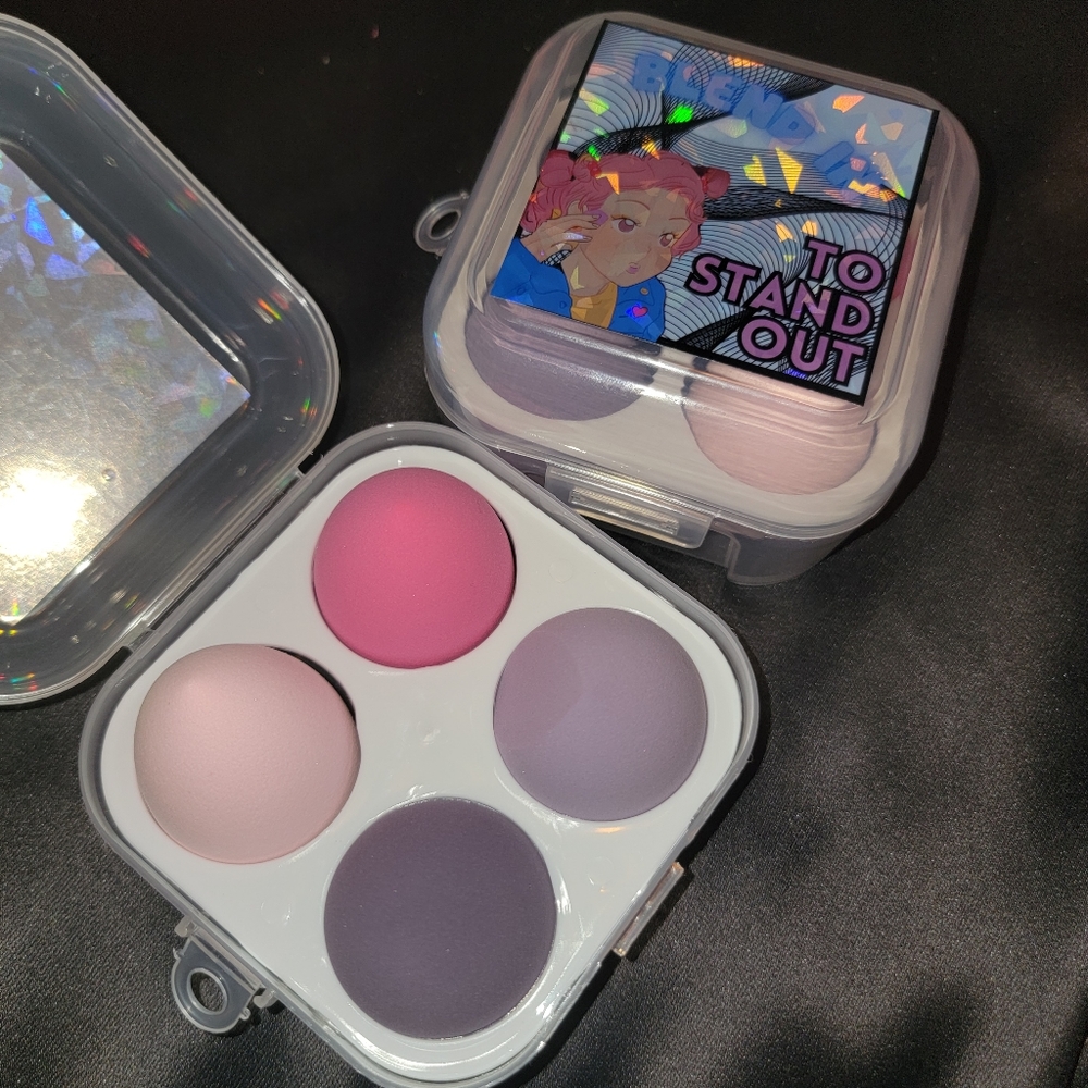 4 Piece Beauty Blender Set with Custom Case